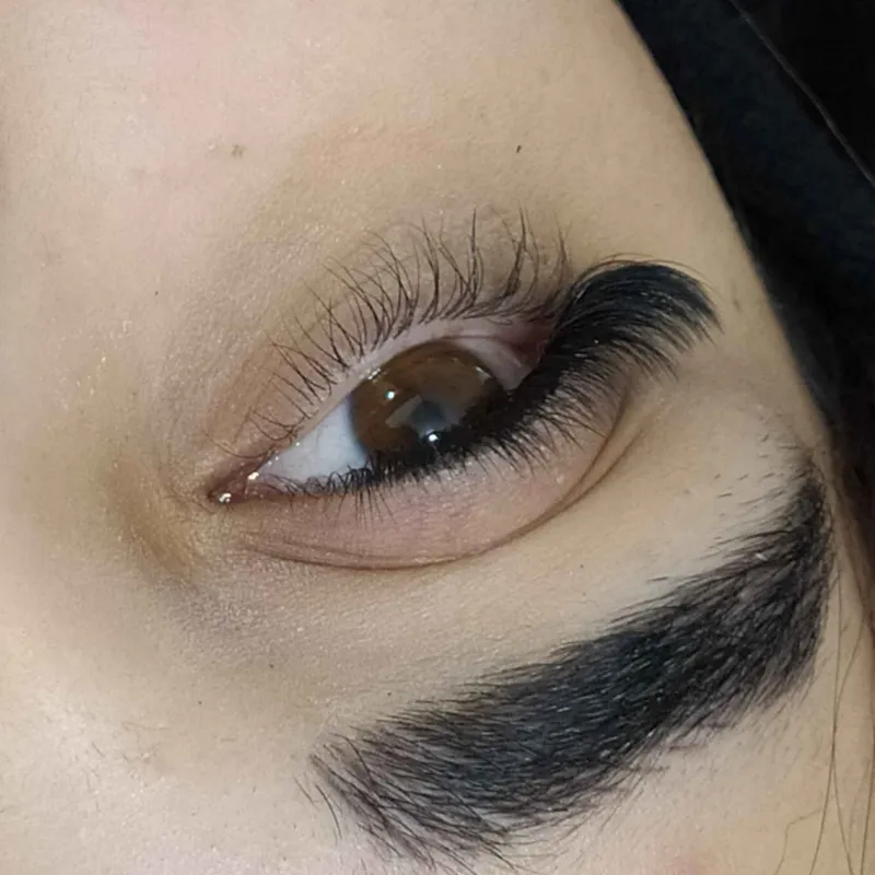 اکستنشن مژه