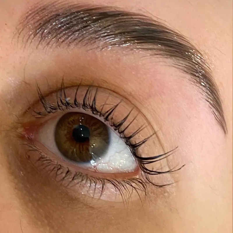 لیفت مژه و ابرو