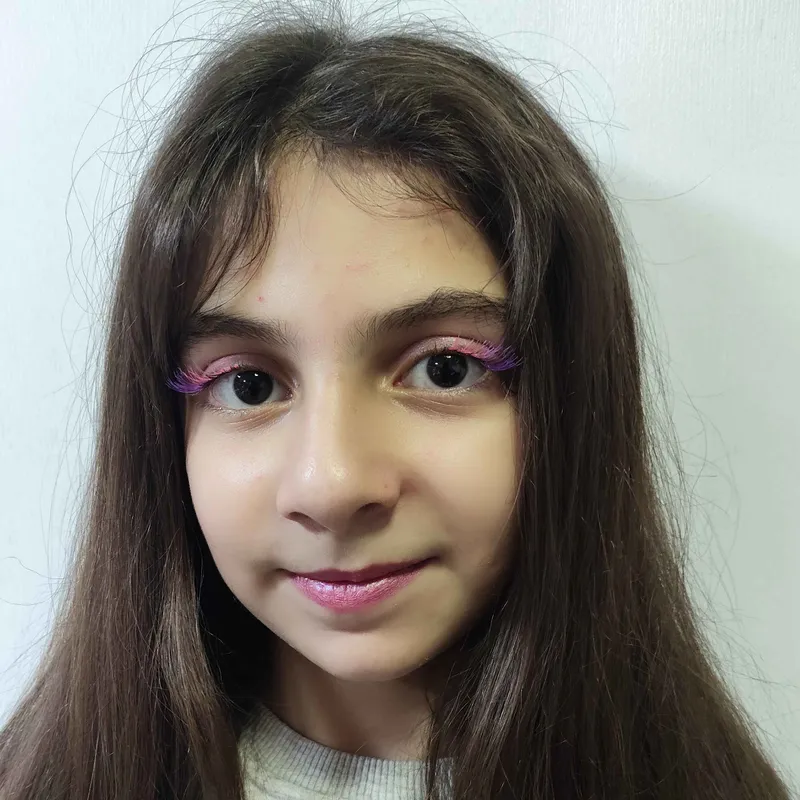 مژه رنگی رنگی