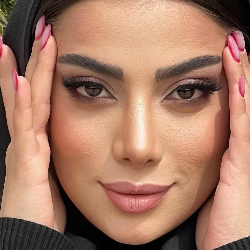 میکاپ و شینیون عروس و همراه