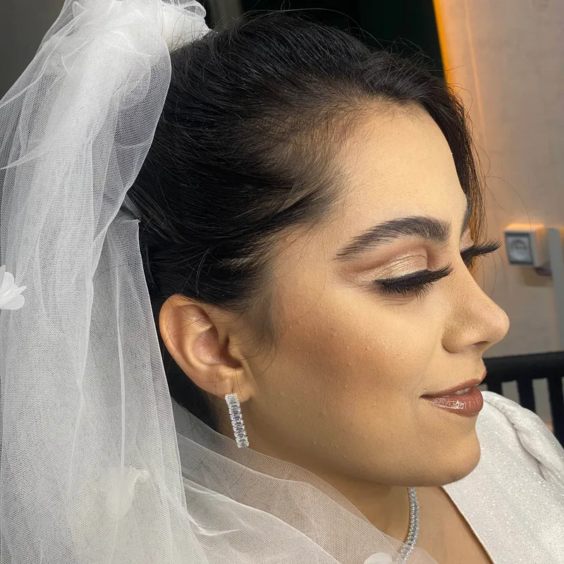 میکاپ نامزدی