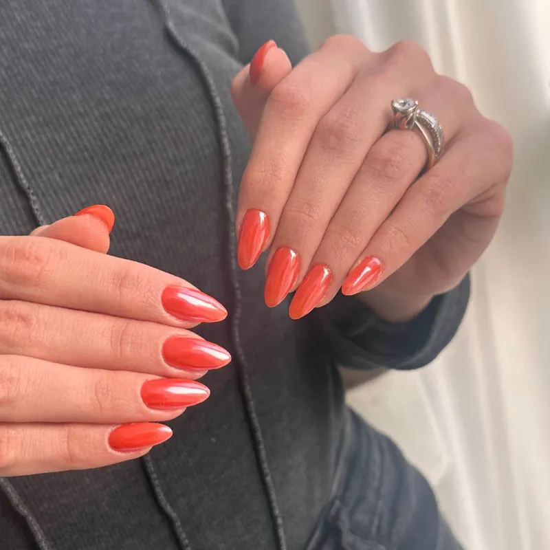 ترمیم و ژلیش ناخن