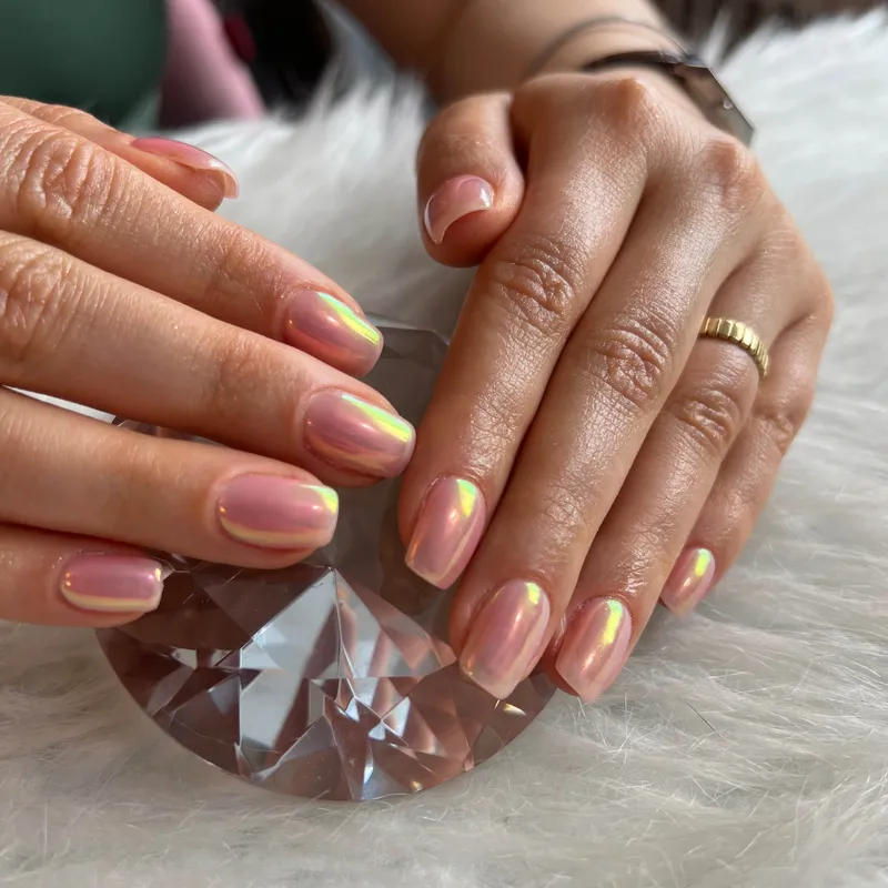 لمينت ناخن آسيب ديده