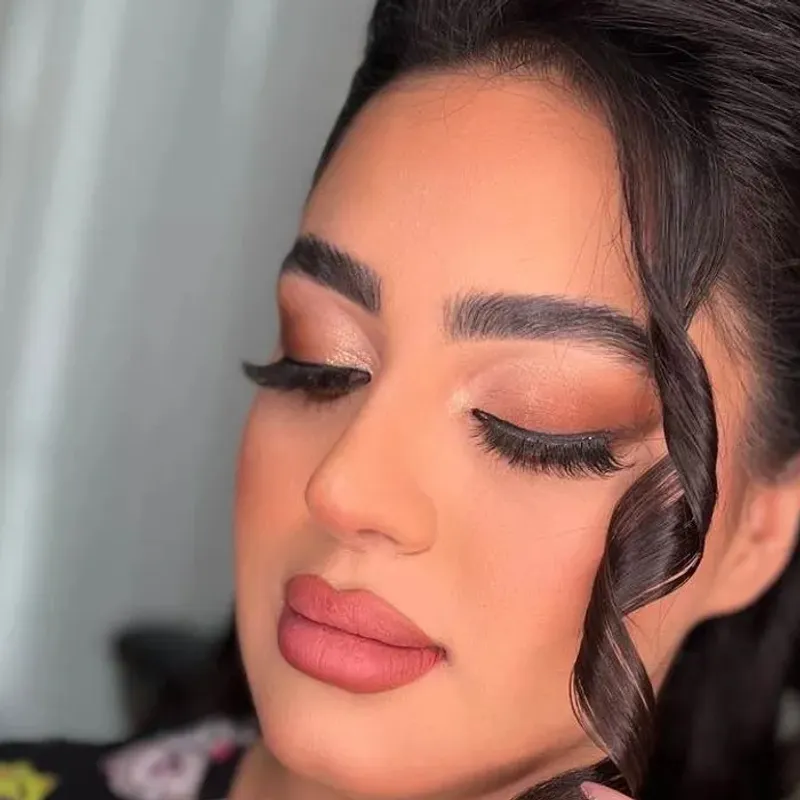 میکاپ و شینیون 