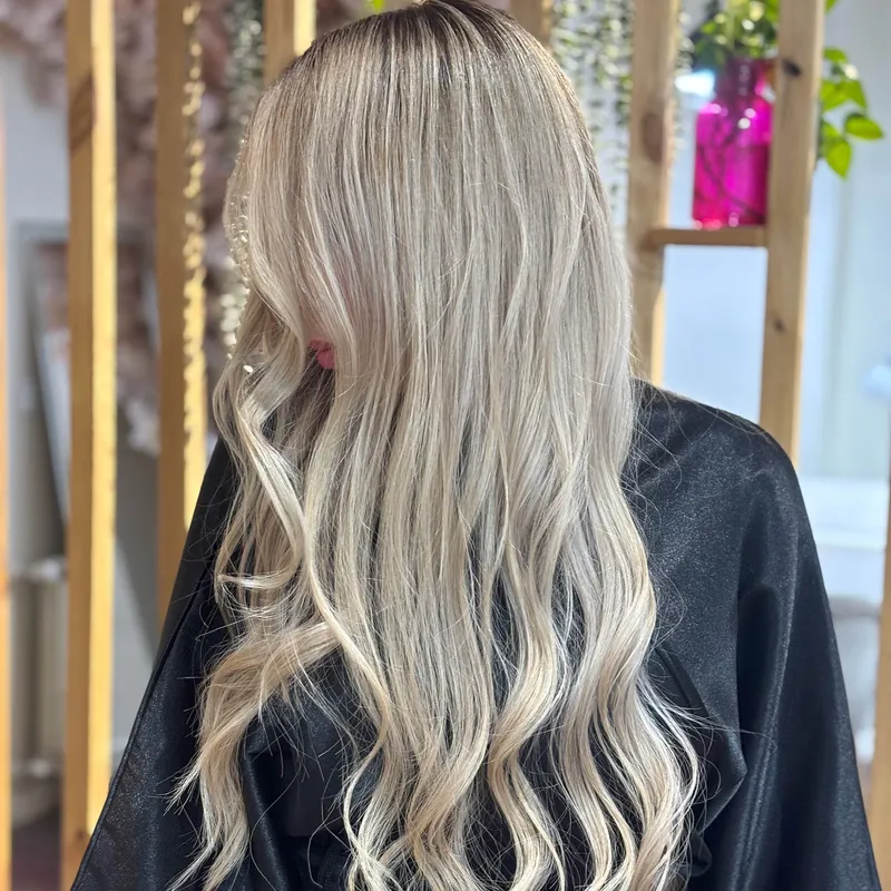 آمبره نزدیک ب ریشه