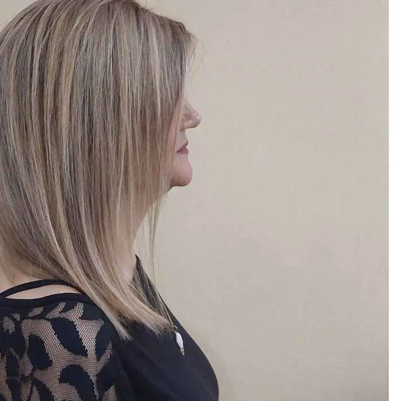 رنگ و مش کرم مرواریدی