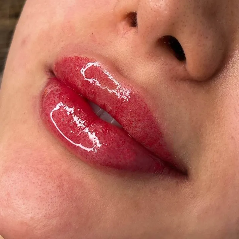 شید لب و بن مژه 