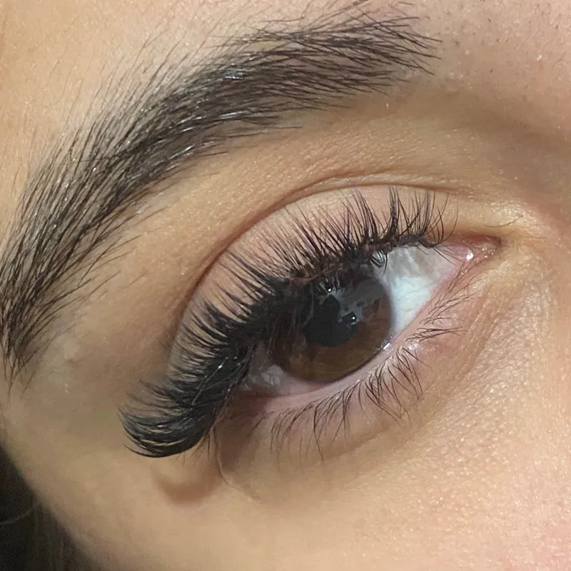 اکستنشن مژه والیوم