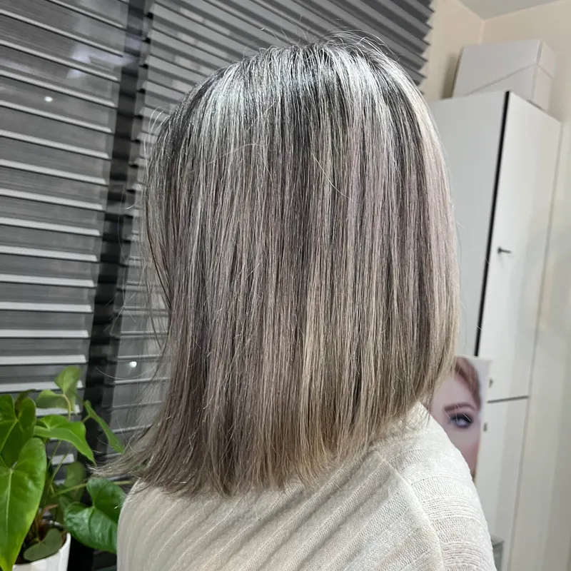 آمبره کلاهی