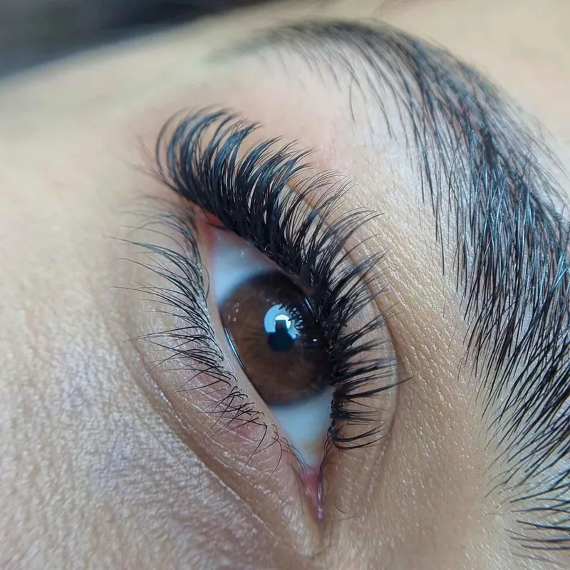 اکستنشن مژه