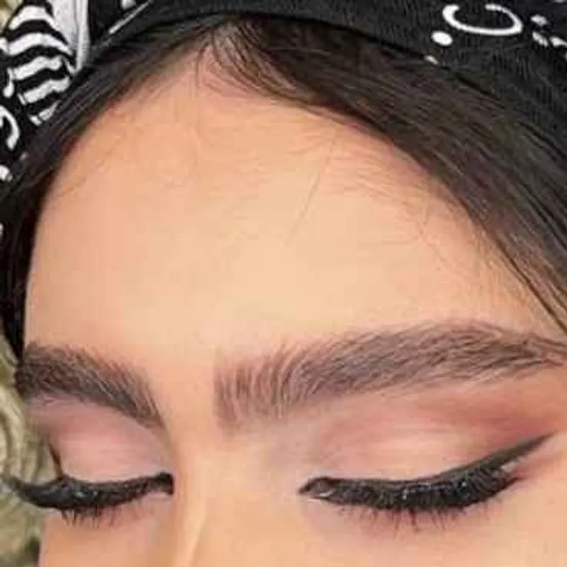 میکاپ دخترانه