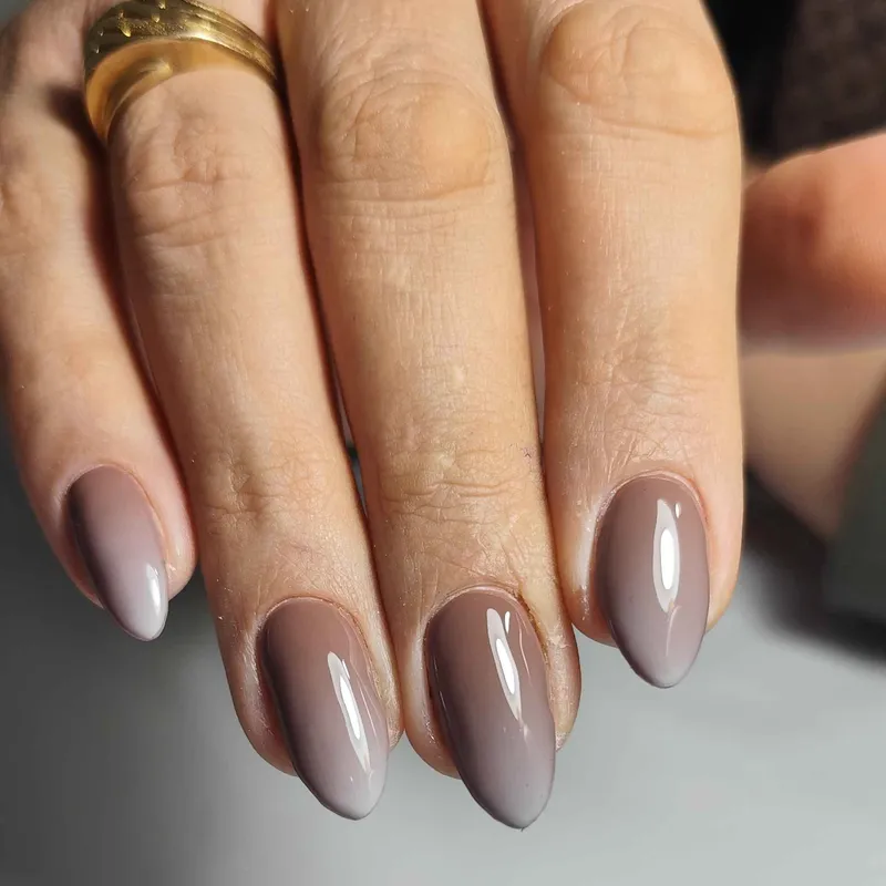 کاشت ناخن ،کاشت مژه ،لیفت ابرو 