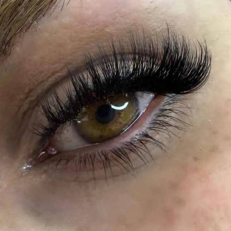 لیفت ابرو،اکستنشن کلاسیک،اکستنشن والیوم