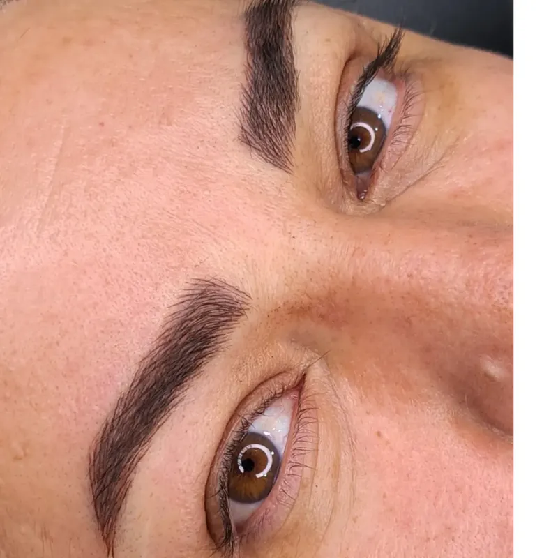 خدمات ارایش دائم صورت و بدن