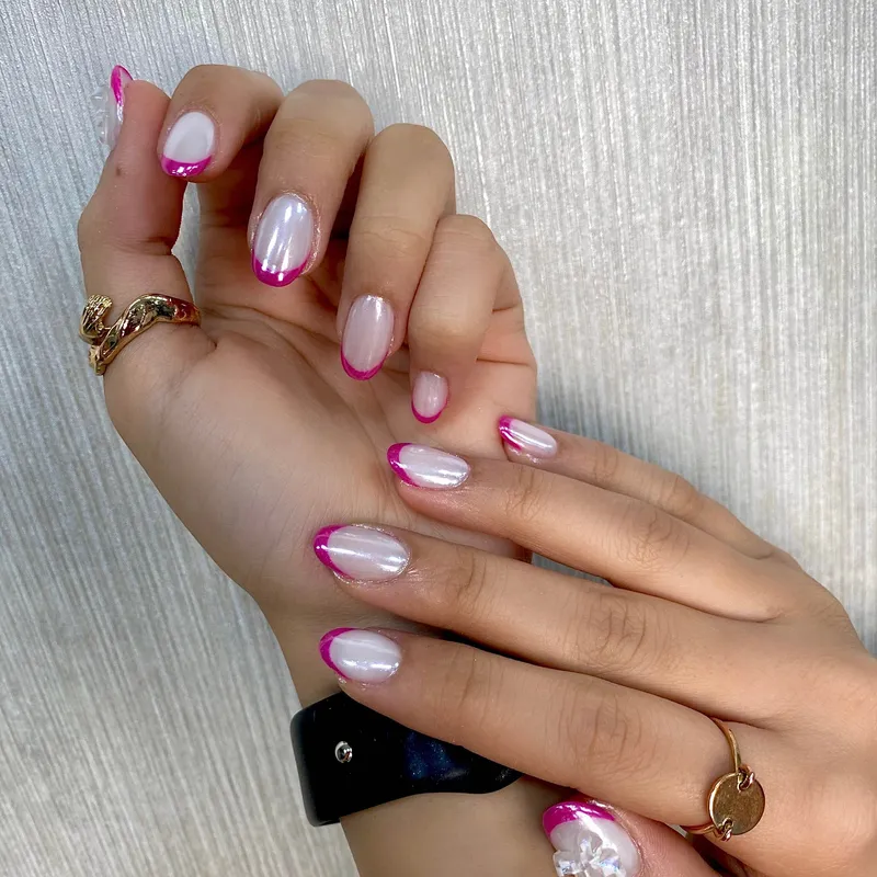 کاشت ناخن با بهترین متریال در معلم