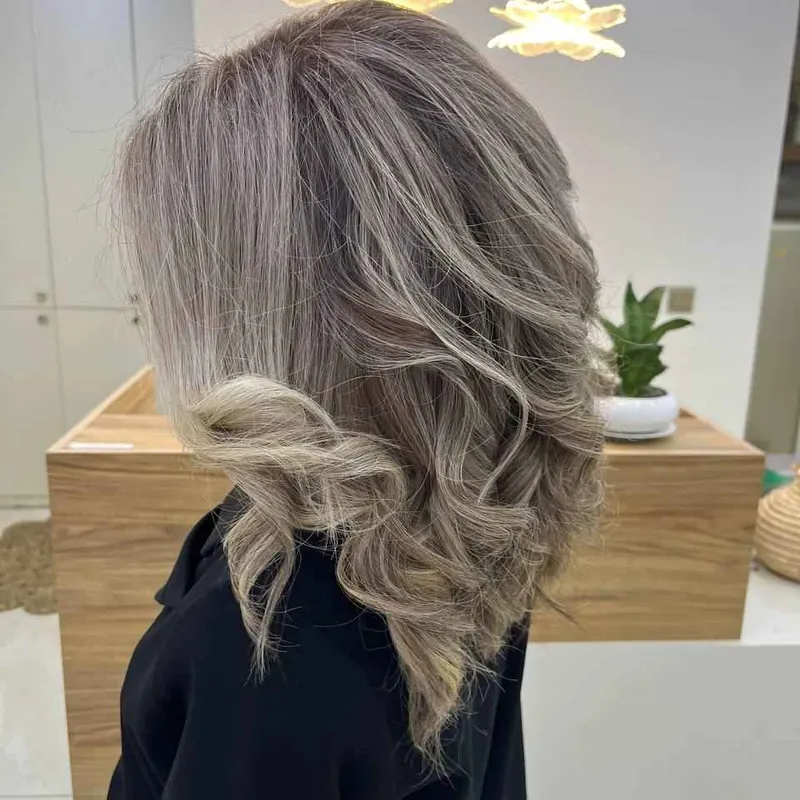 همه خدمات رنگ و دکلره امبره و سامبره