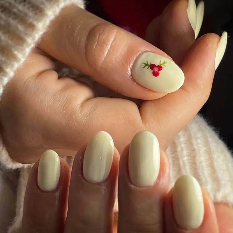 کا‌ر ناخن با ژل