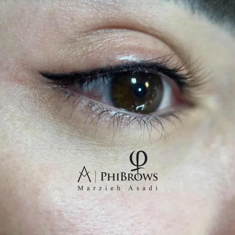 بنمژه دنباله دار