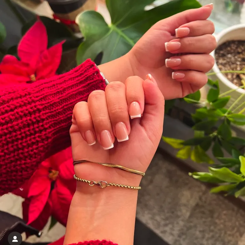 کاشت و ترمیم ناخن