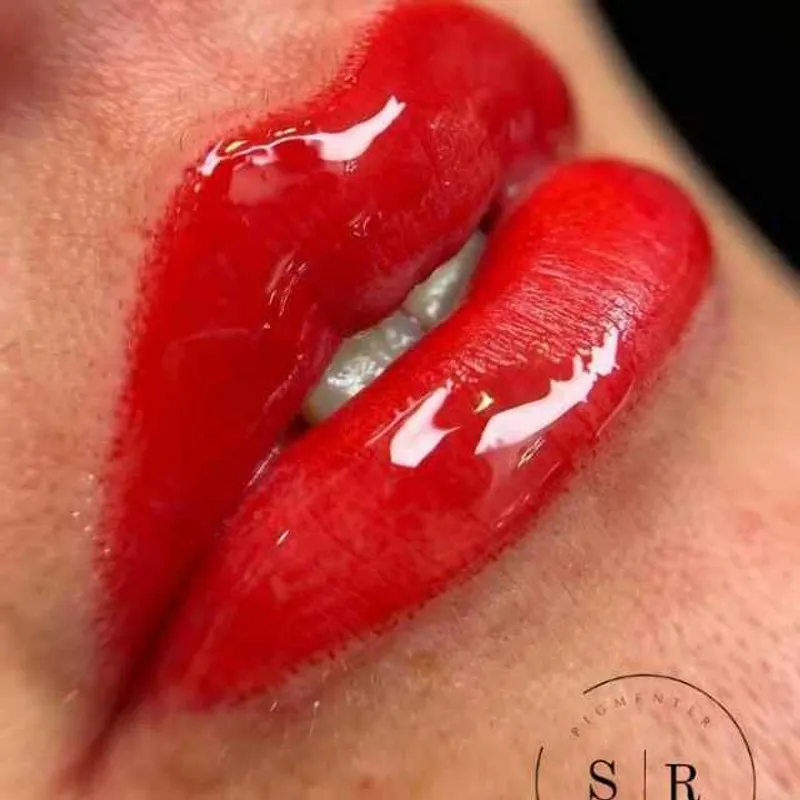 آرایش دائم صورت و بدن 