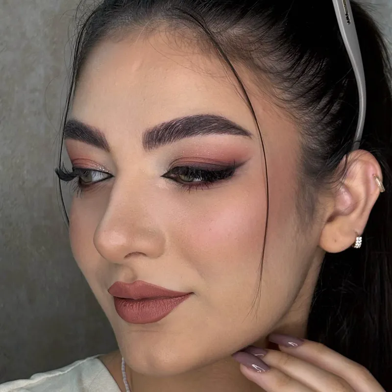 میکاپ دخترونه