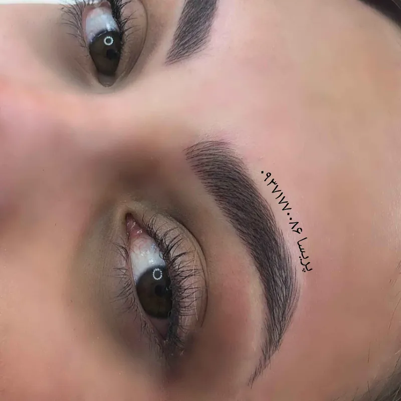 میکروبلیدینگ ابرو 