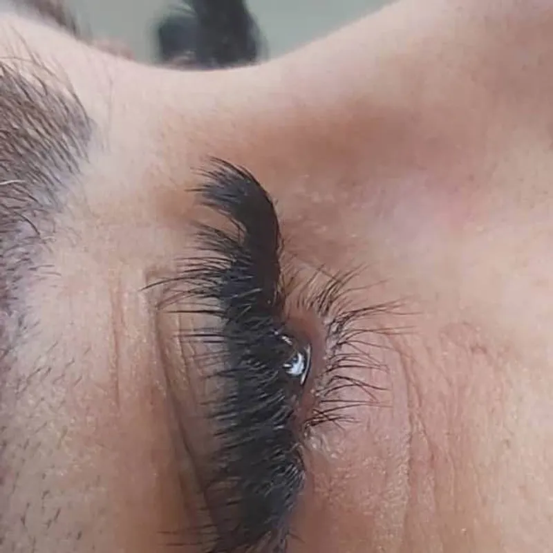 اكستنشن مژه