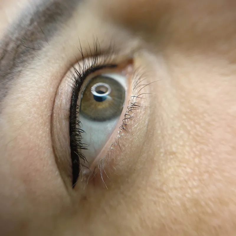 خط چشم مینیاتوری 