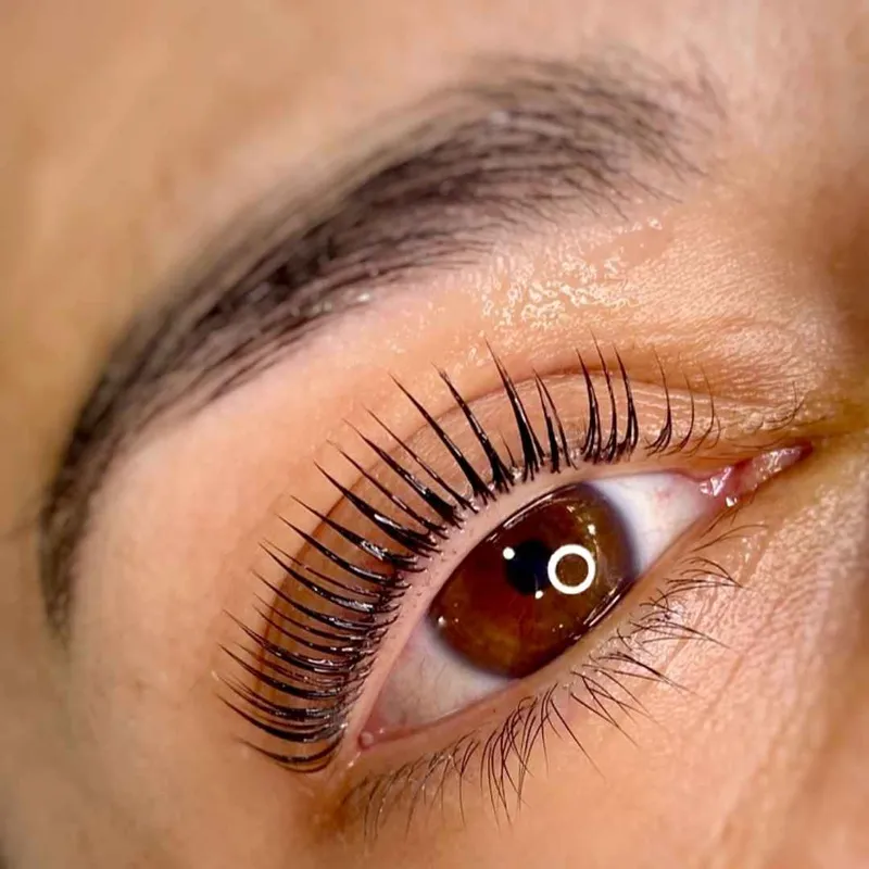 لیفت و لمینت مژه 