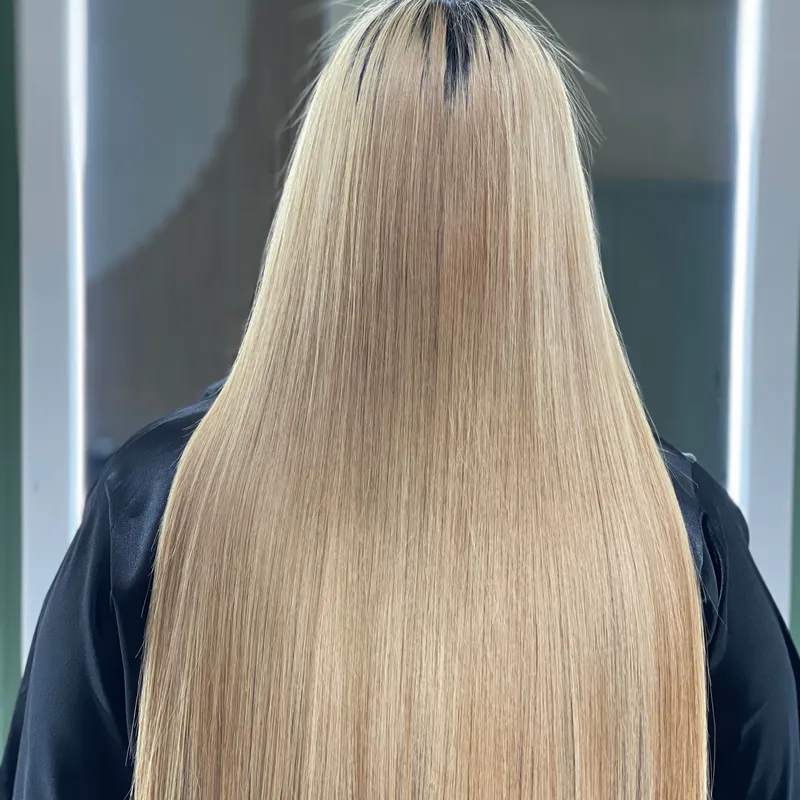 خدمات بوتاکس مو 