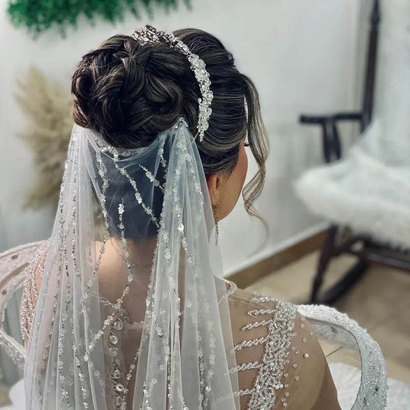 شینیون عر‌وس