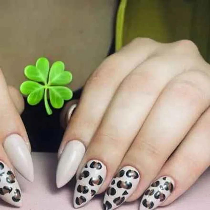 کاشت ناخن،کاشت پودر،کاشت ژل،ژلیش ناخن،ریمو