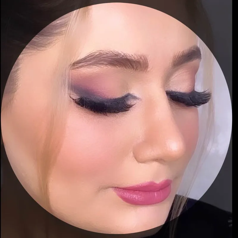 میکاپ زیبای عروسکی