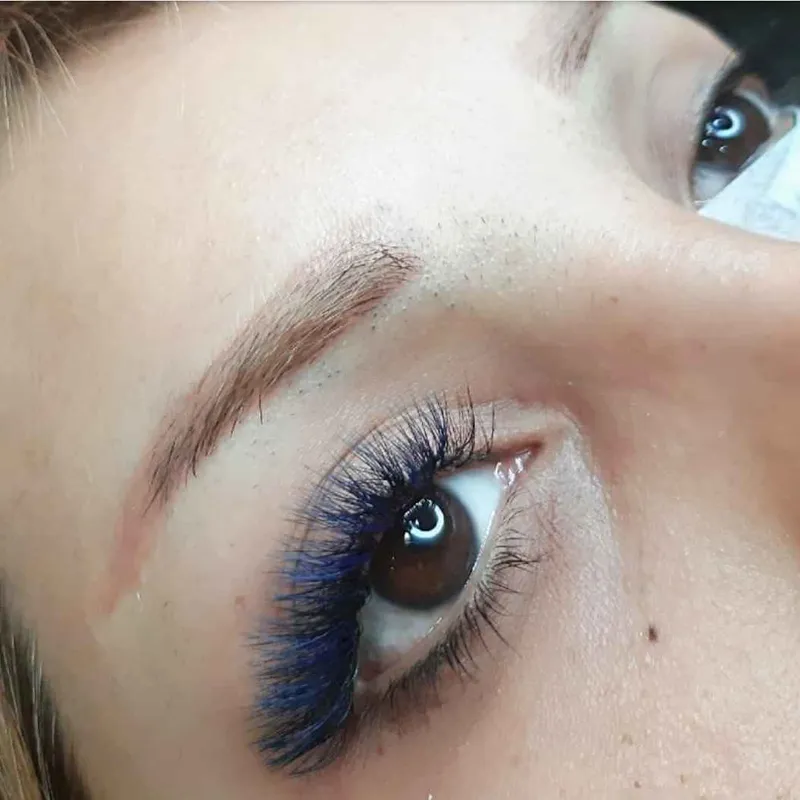 اکستنشن مژه کاشت مژه