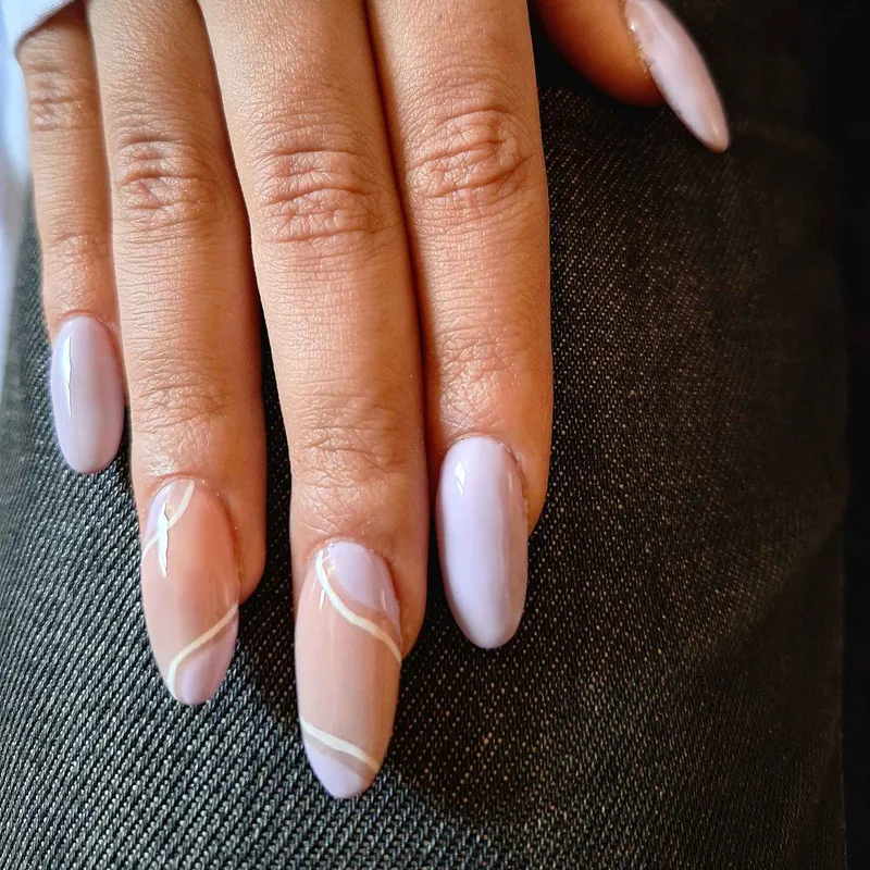 کاشت ناخن با متریال ژل