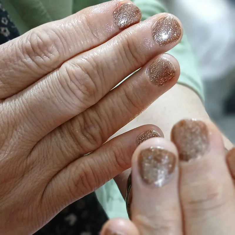 لمینت ناخن طبیعی 