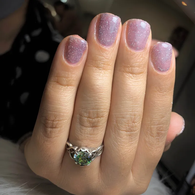 ژلیش ناخن طبیعی کوتاه