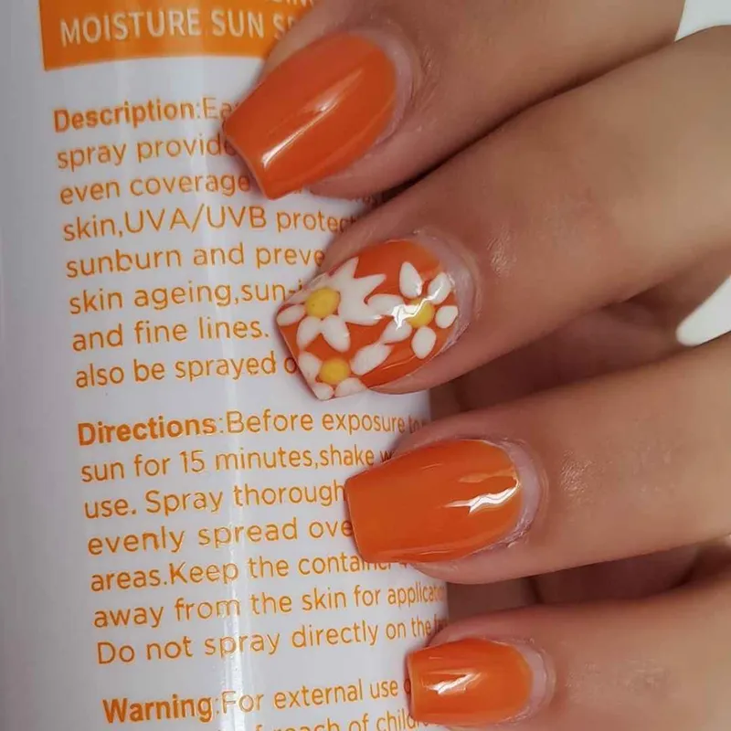 ناخن به ترمیم رسیده