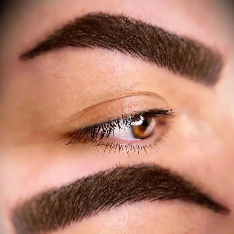 میکروبلیدینگ ابرو