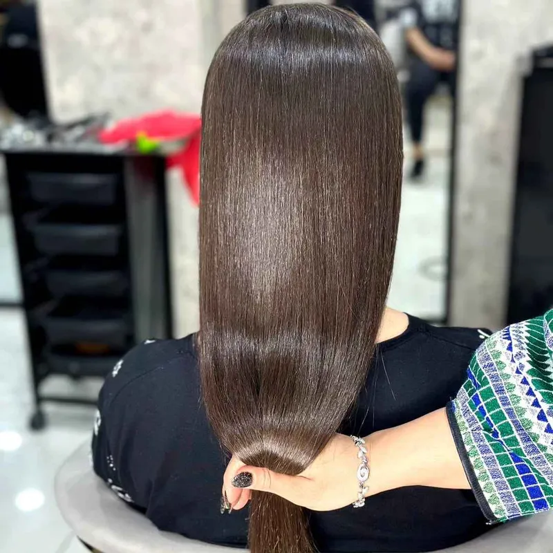 احیا و درمان موهای فر و وز 