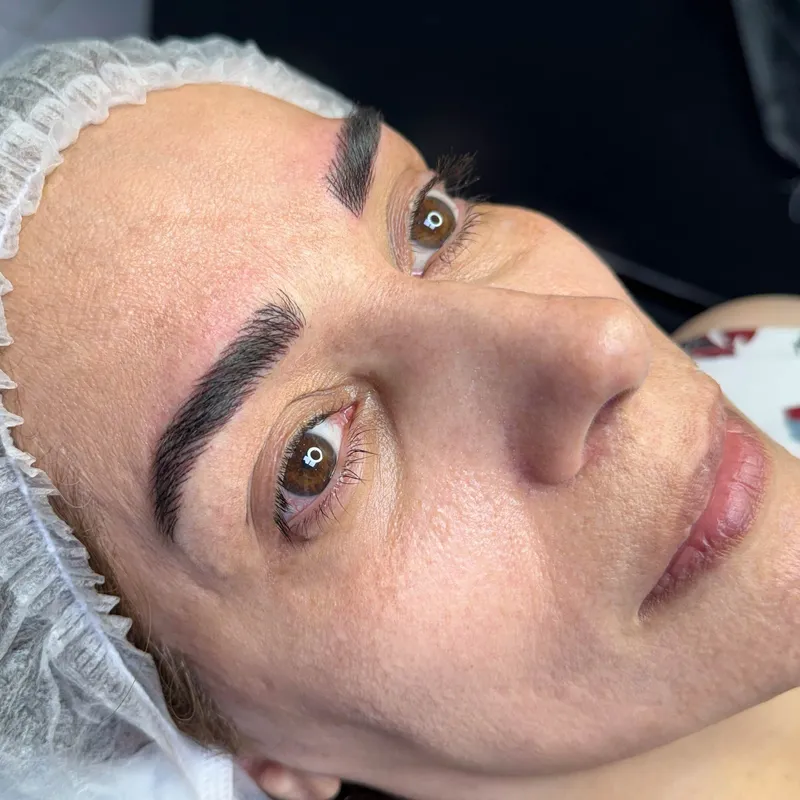 تتو ابرو با دستگاه