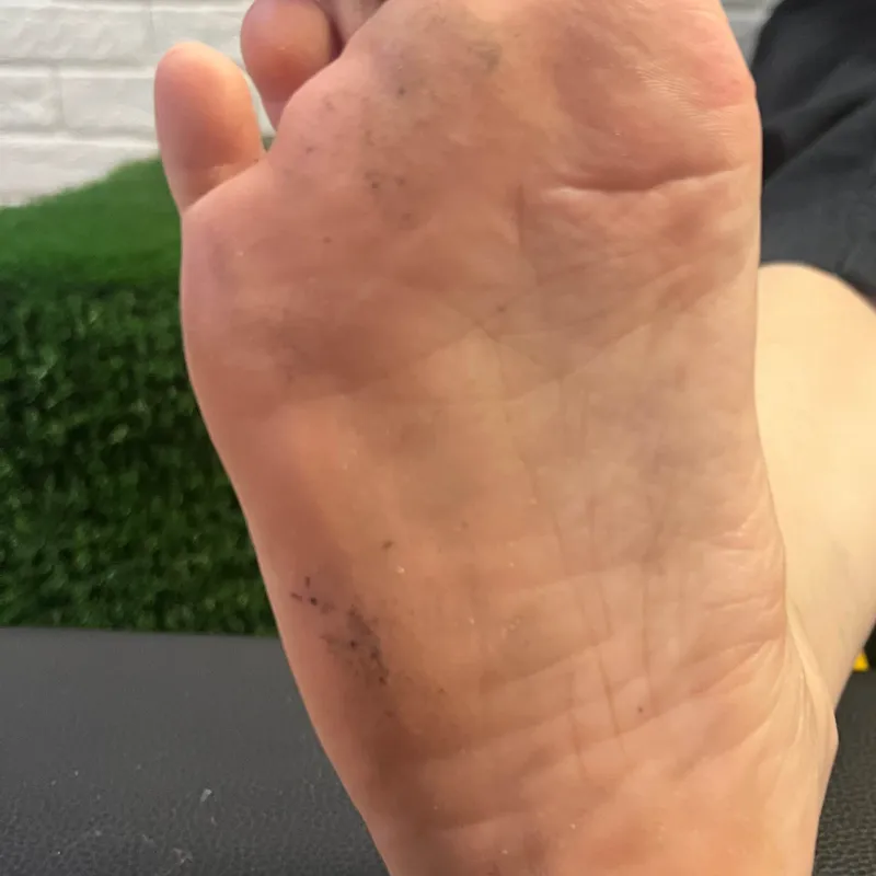 پدیکور و کف سابی عمقی