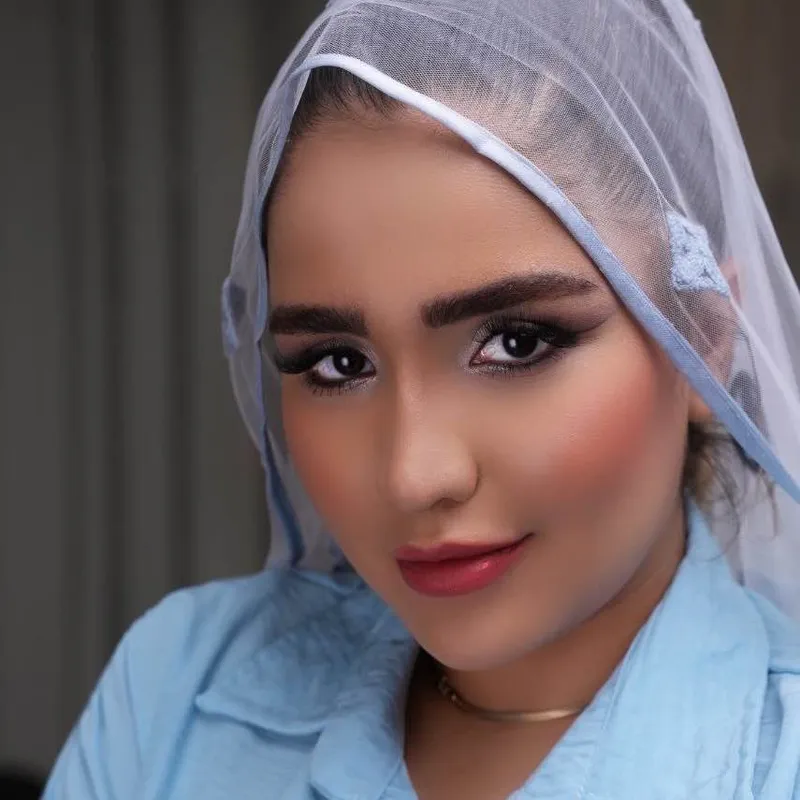 میکاپ همراهی