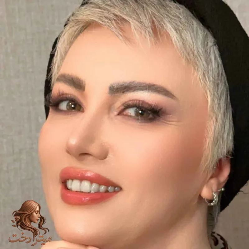 میکاپ و گریم 