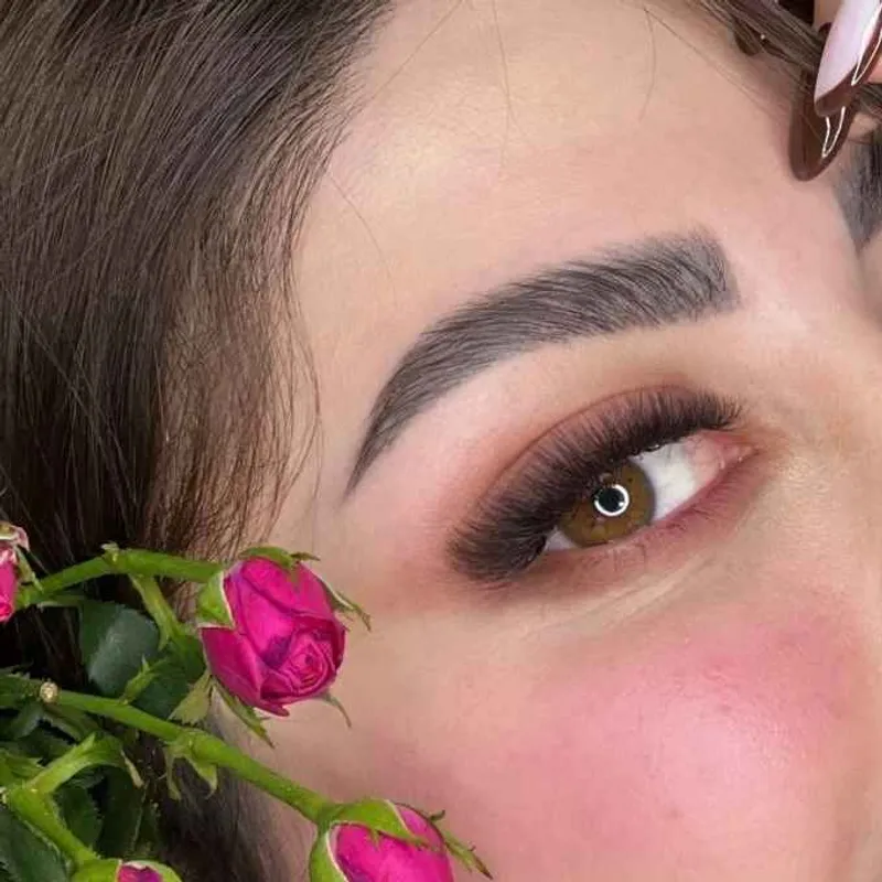 اکستنشن مژه والیوم 