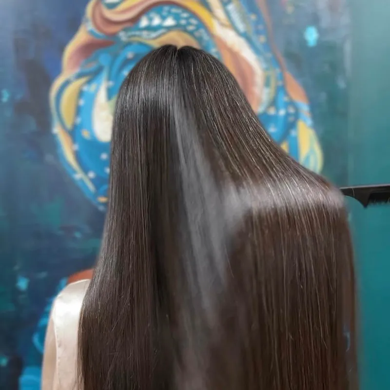 احیا مو در سالن هالیرا کیش