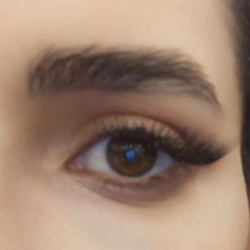 کاشت مژه موقت