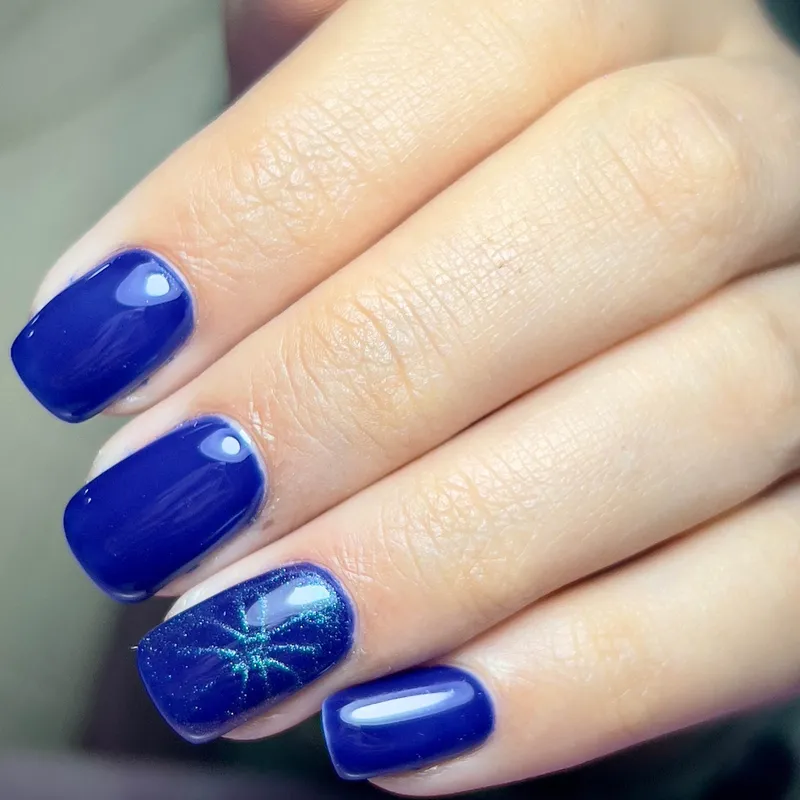 کاور روی ناخن طبیعی 