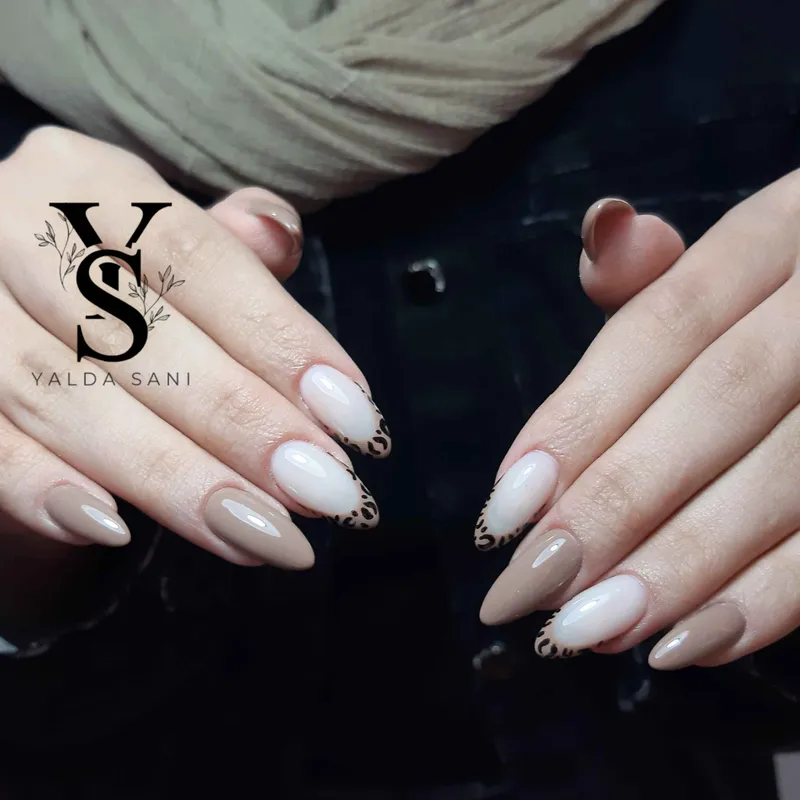 کاشت ناخن با متریال ژل 