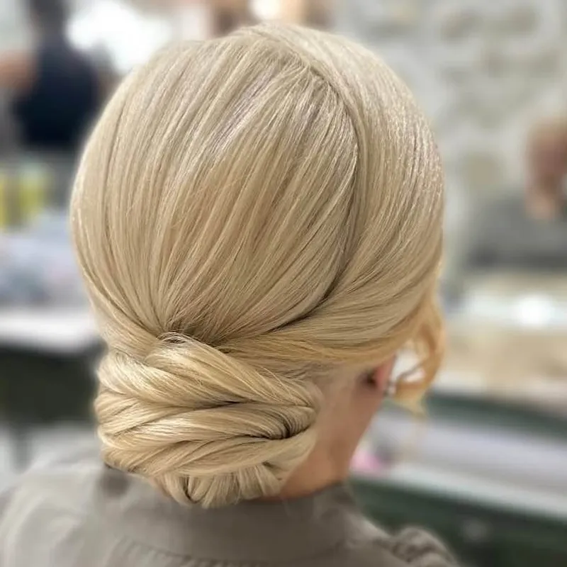 شنیون اروپایی